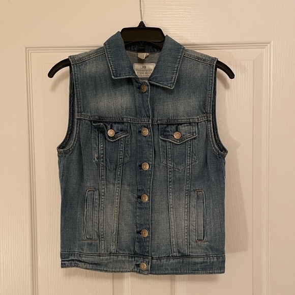 J. CREW Classic Denim Vest Size X-Small - Picture 2 of 12